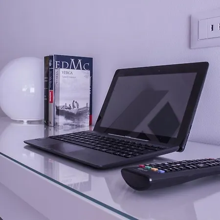 לינה וארוחת בוקר Domus Raffaello