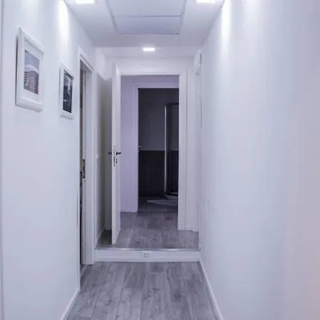 Domus Raffaello 4* רומא