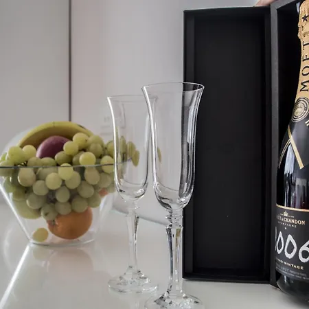 Domus Raffaello Bed & Breakfast Rome