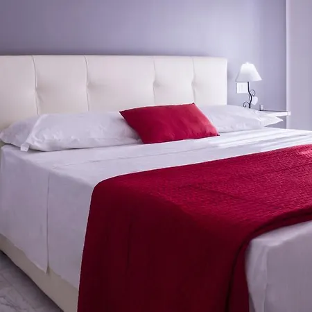 Domus Raffaello Bed & Breakfast