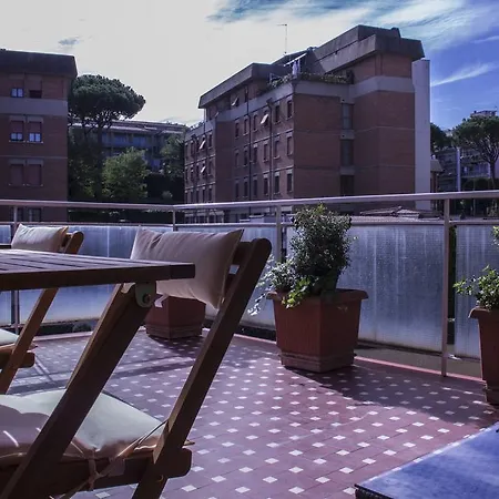 Domus Raffaello Bed and Breakfast