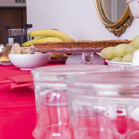 Domus Raffaello 4* Rome