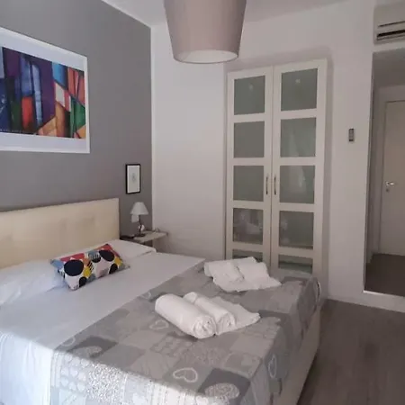Domus Raffaello 3* רומא