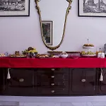 לינה וארוחת בוקר Domus Raffaello